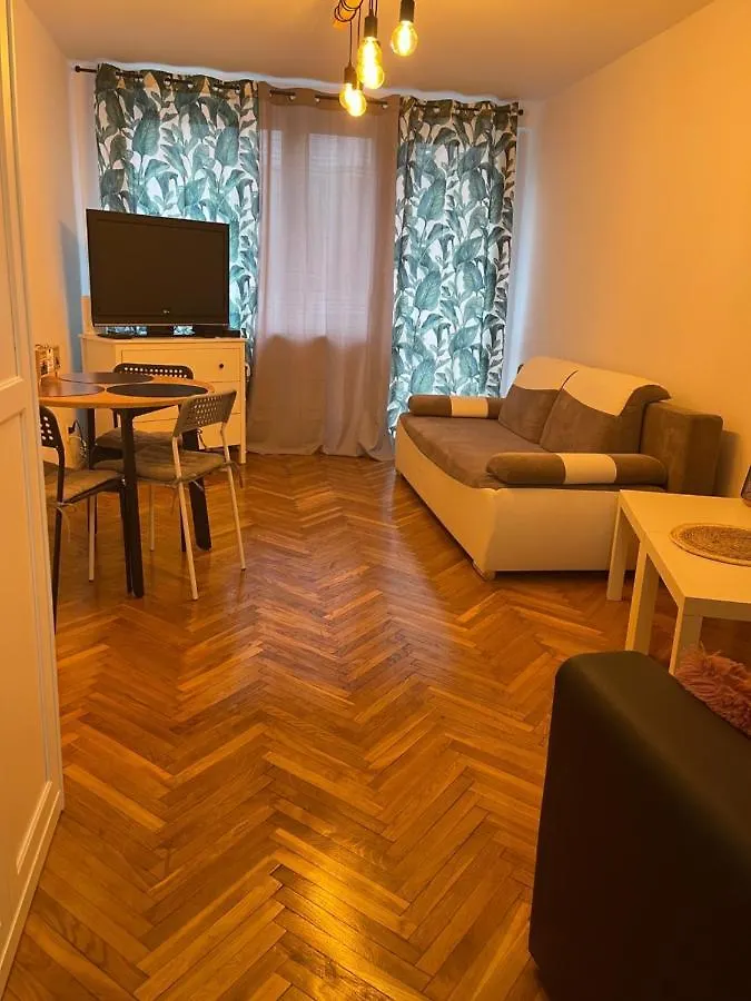 Carmen Apartments4U - Pomorska 82 Gdańsk
