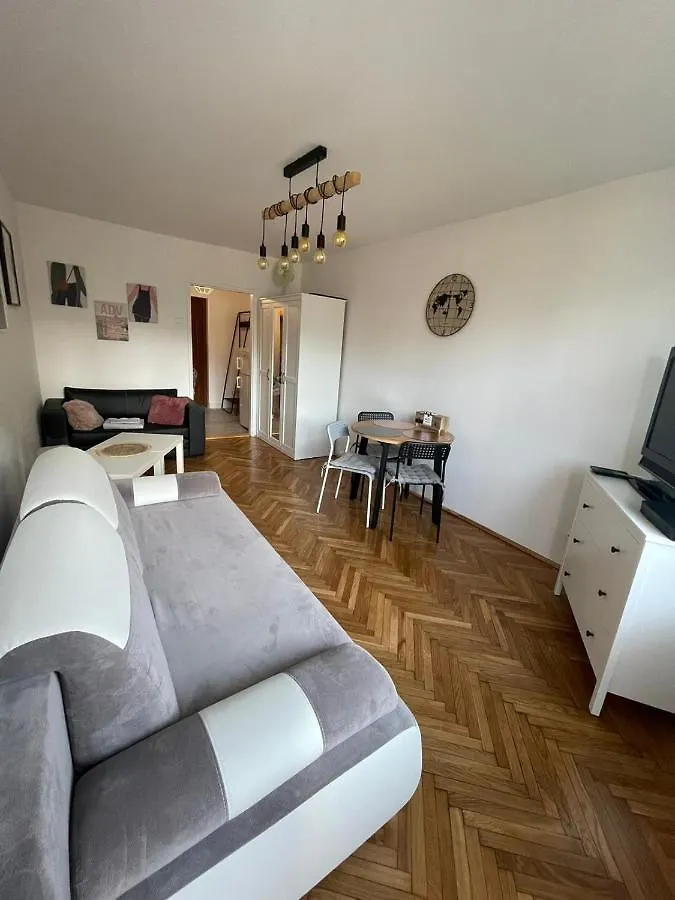 Carmen Apartments4U - Pomorska 82 Gdańsk