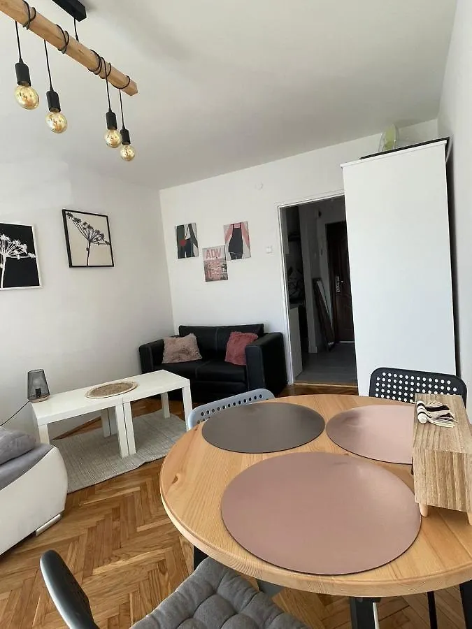 Apartament Carmen Apartments4U - Pomorska 82 Gdańsk Polska